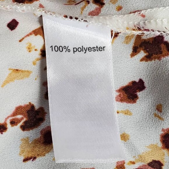 Maurices Women’s Blouse L White Sleeveless Abstract Print V Neck Top - Picture 7 of 8